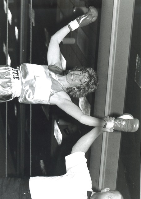 Dee beats Missy Bucannan in 1994